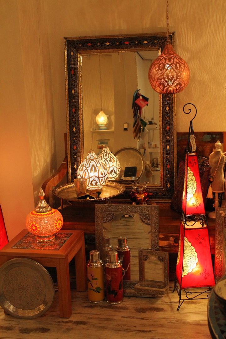 Marokkaanse spiegel homify Mediterrane woonkamers Koper / Brons / Messing Accessoires & decoratie
