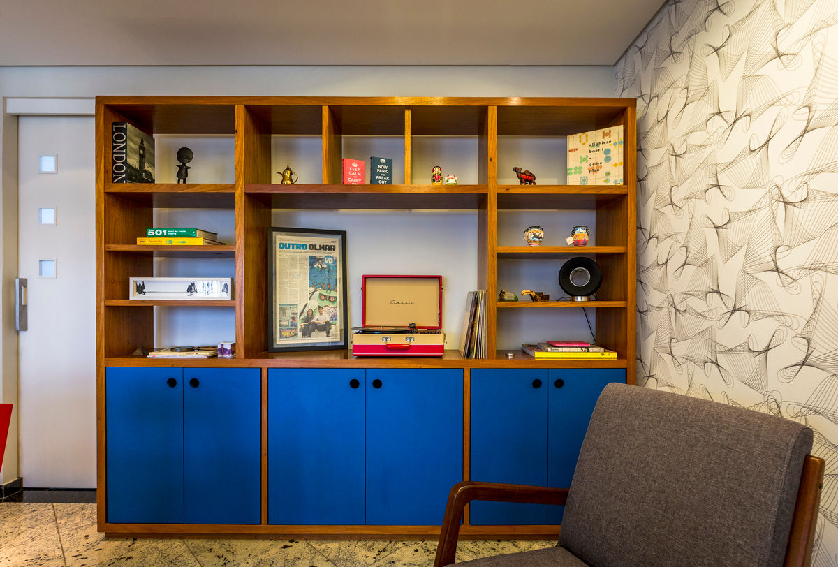 Apartamento para jovem casal. , Enzo Sobocinski Arquitetura & Interiores Enzo Sobocinski Arquitetura & Interiores Dining room لکڑی Wood effect