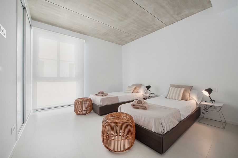 VIVIENDA UNIFAMILIAR EN BARCARÉS, MARÈS ARQUITECTURA MARÈS ARQUITECTURA Bedroom