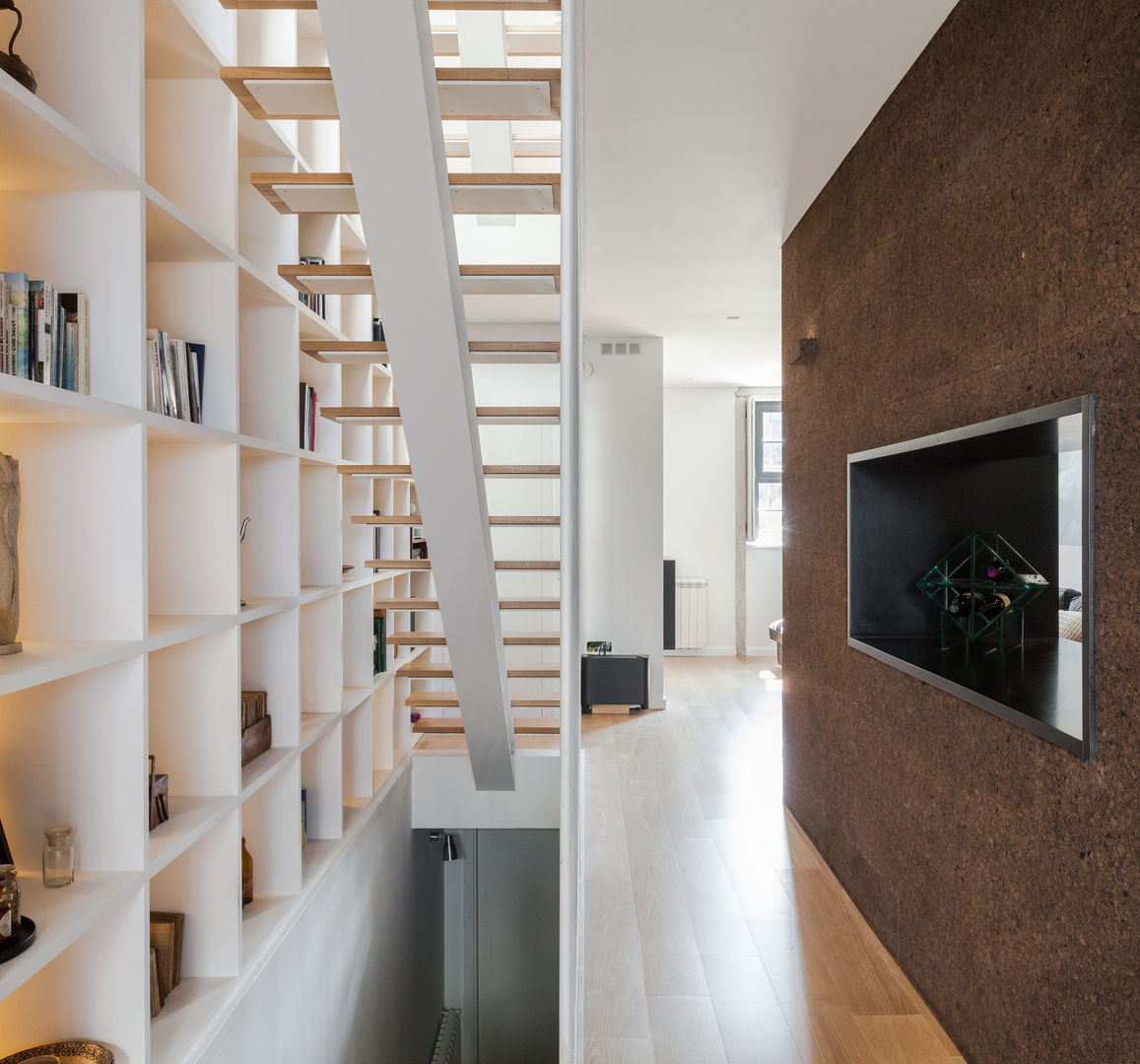 Casa Cedofeita, Floret Arquitectura Floret Arquitectura Livings modernos: Ideas, imágenes y decoración