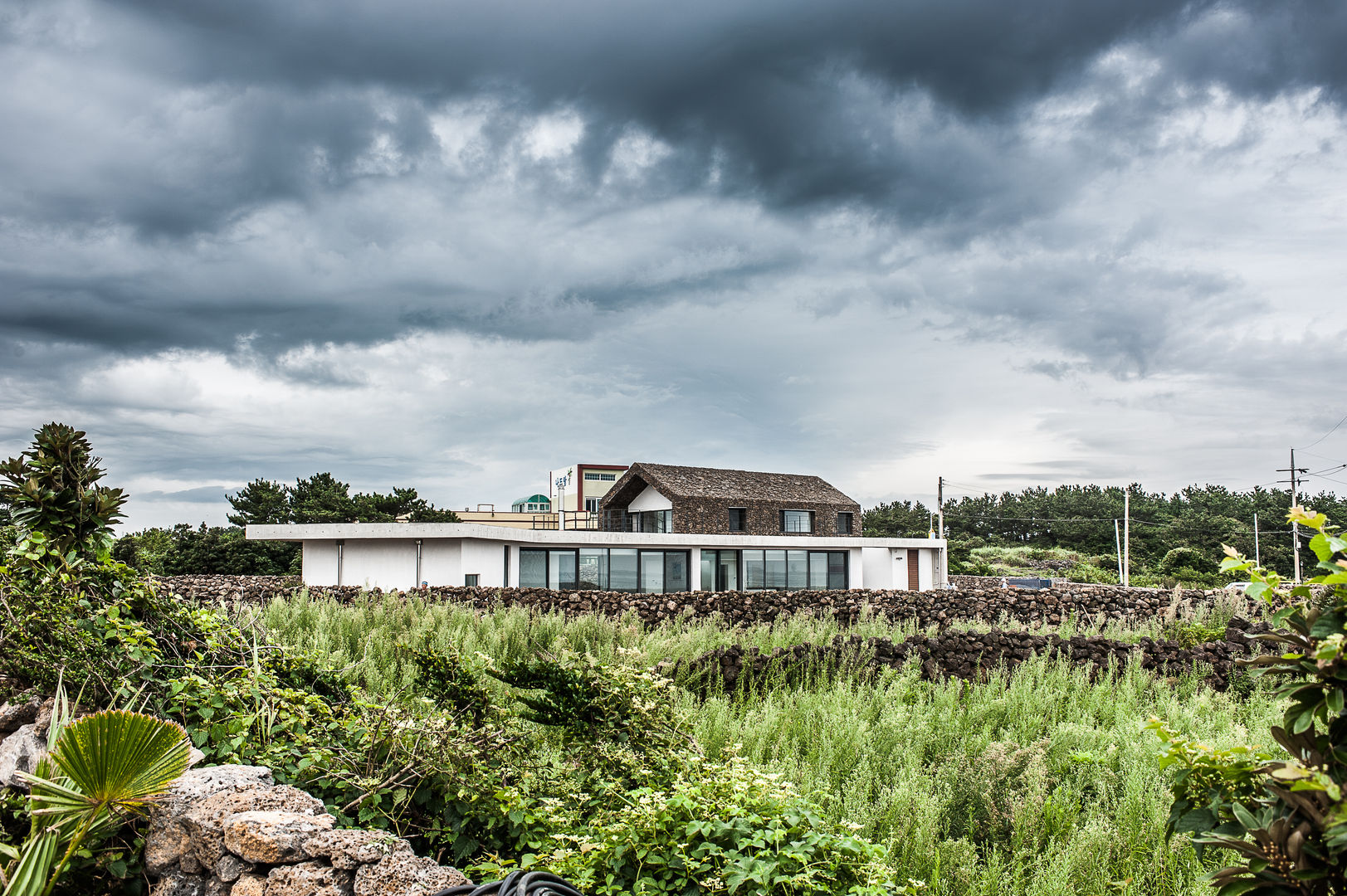 제주도 하도리 주택, ZeroLimitsArchitects ZeroLimitsArchitects Modern houses