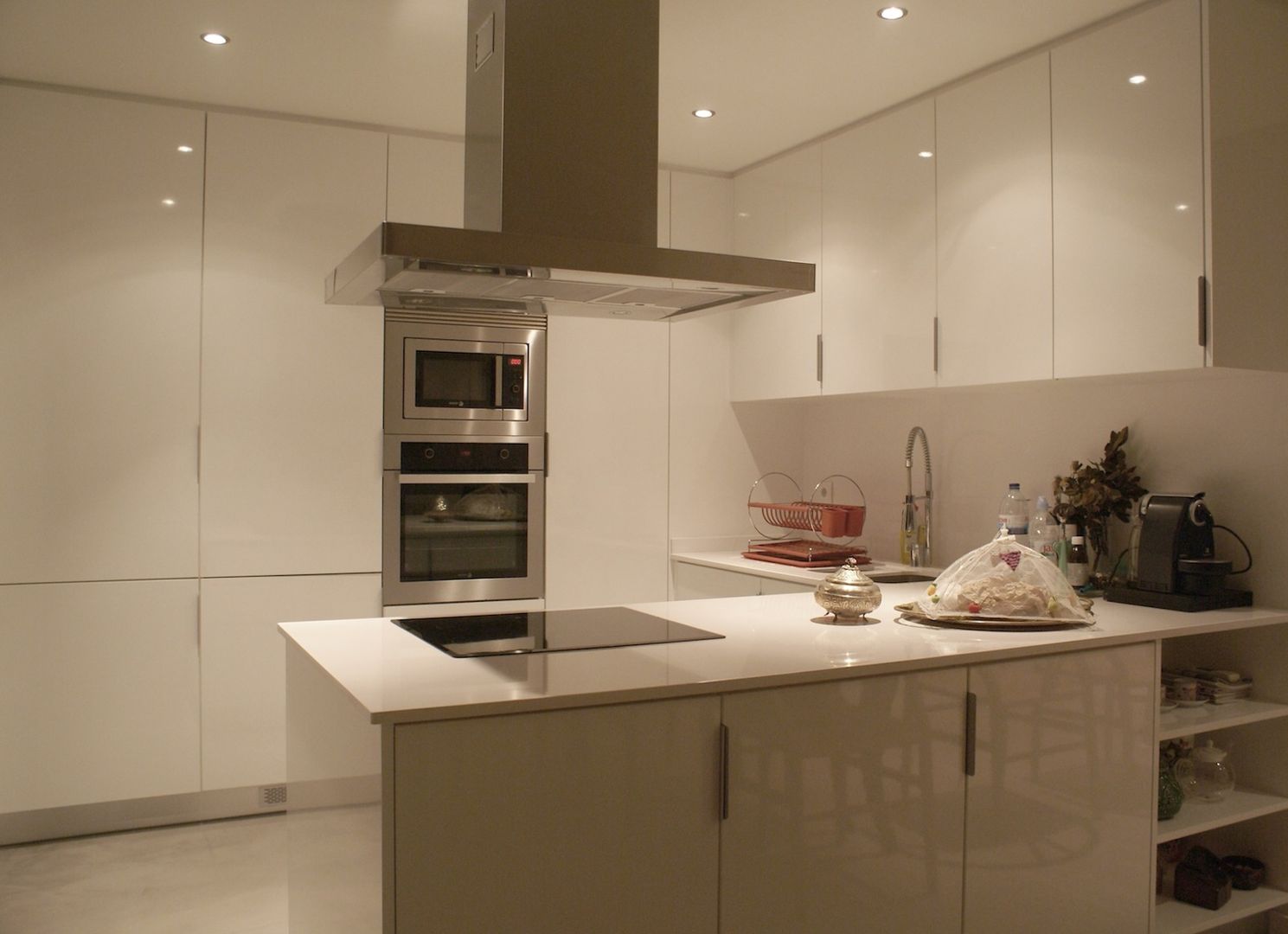 Apartamento CM, involve arquitectos involve arquitectos Modern kitchen