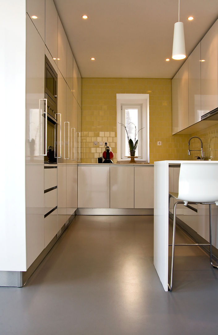Apartamento CT, involve arquitectos involve arquitectos Nhà bếp phong cách hiện đại