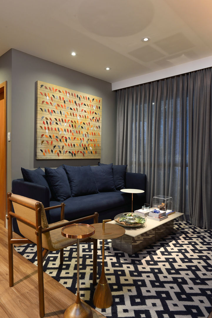Apartamento pequeno - 43m², Moreno e Brazileiro | Arquitetos Moreno e Brazileiro | Arquitetos Modern Oturma Odası Orta Yoğunlukta Lifli Levha