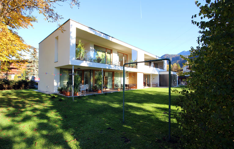 DOPPELHAUS H., BESTO ZT GMBH_ Architekt DI Bernhard Stoehr BESTO ZT GMBH_ Architekt DI Bernhard Stoehr Modern Houses