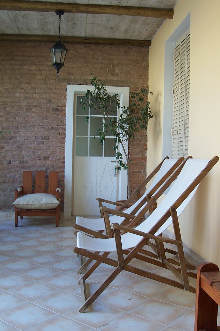 REMODELACIÓN COCINA - COMEDOR - PATIO DE LUZ, milena oitana milena oitana Rustic style garden