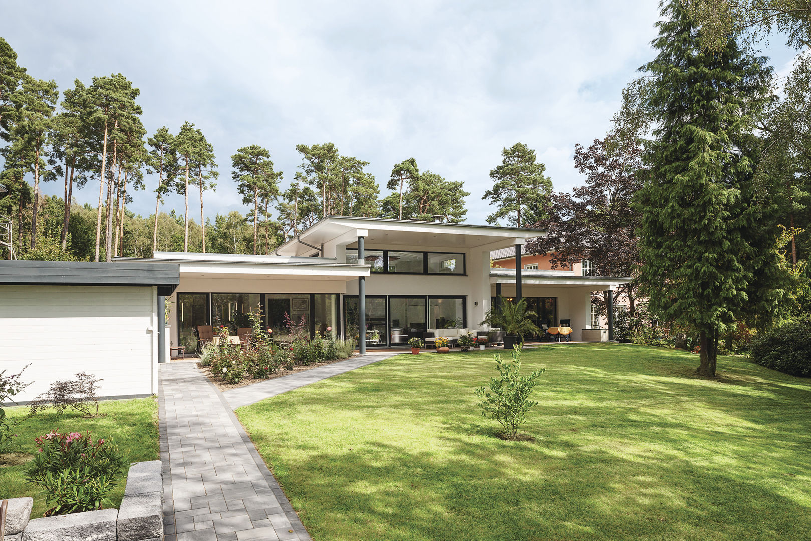 Auf einer Ebene mit Blick auf den See, WeberHaus WeberHaus