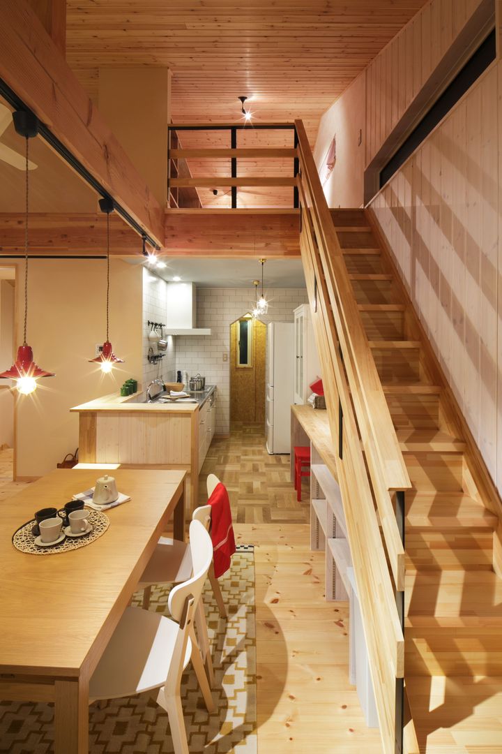 H's HOUSE, dwarf dwarf Scandinavian style dining room