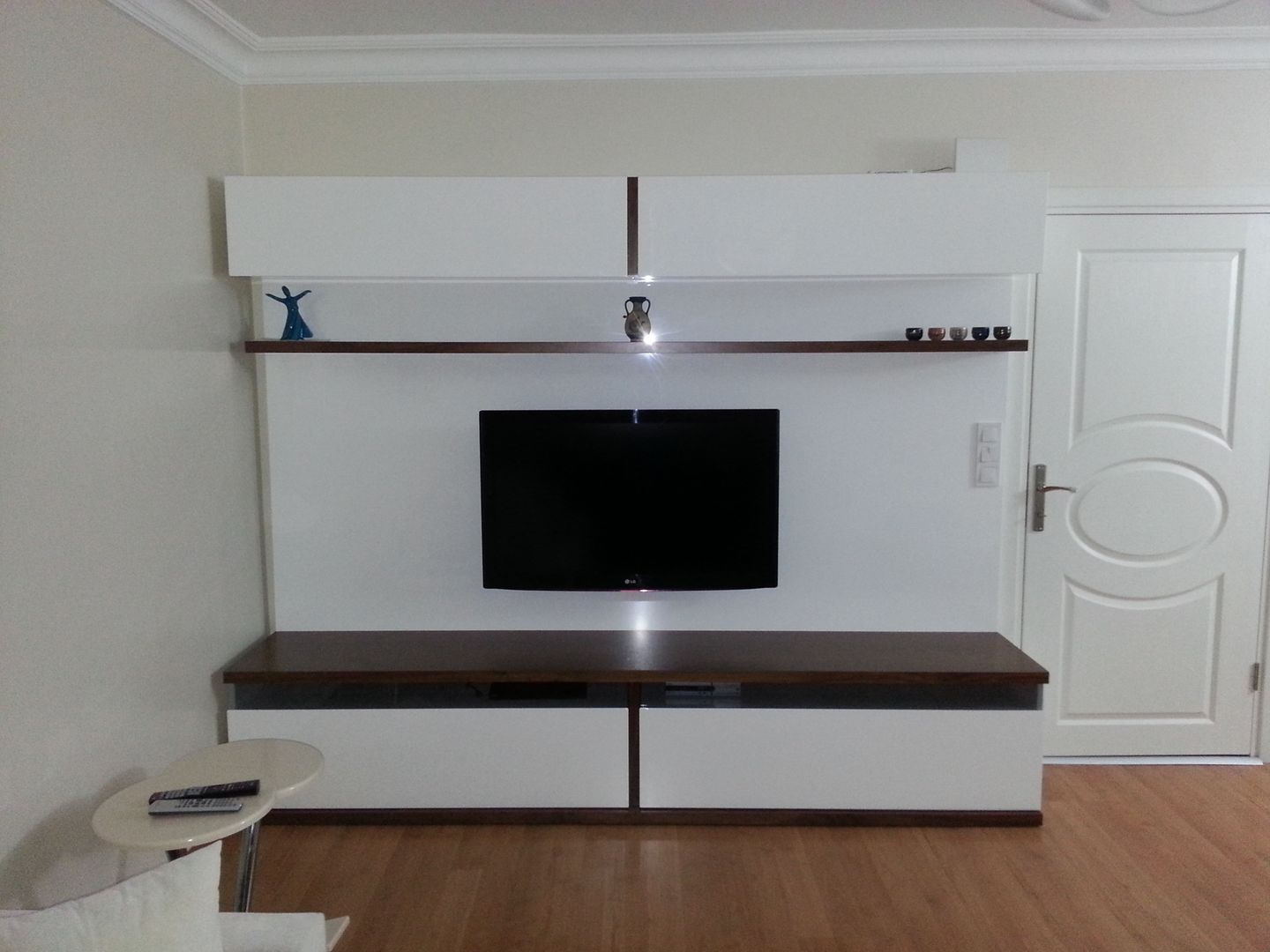 Tv Ünitesi, Erim Mobilya Erim Mobilya Modern living room لکڑی Wood effect TV stands & cabinets