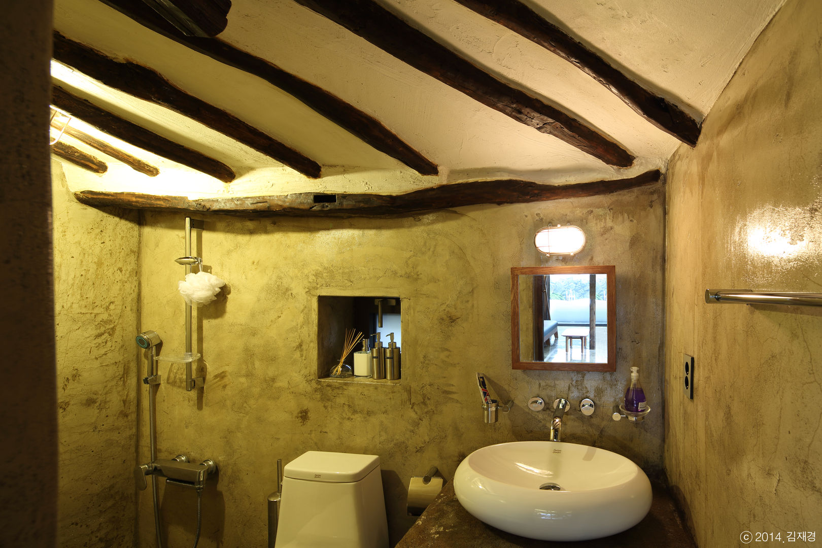 ​눈먼고래 , Z_Lab Z_Lab Rustic style bathroom