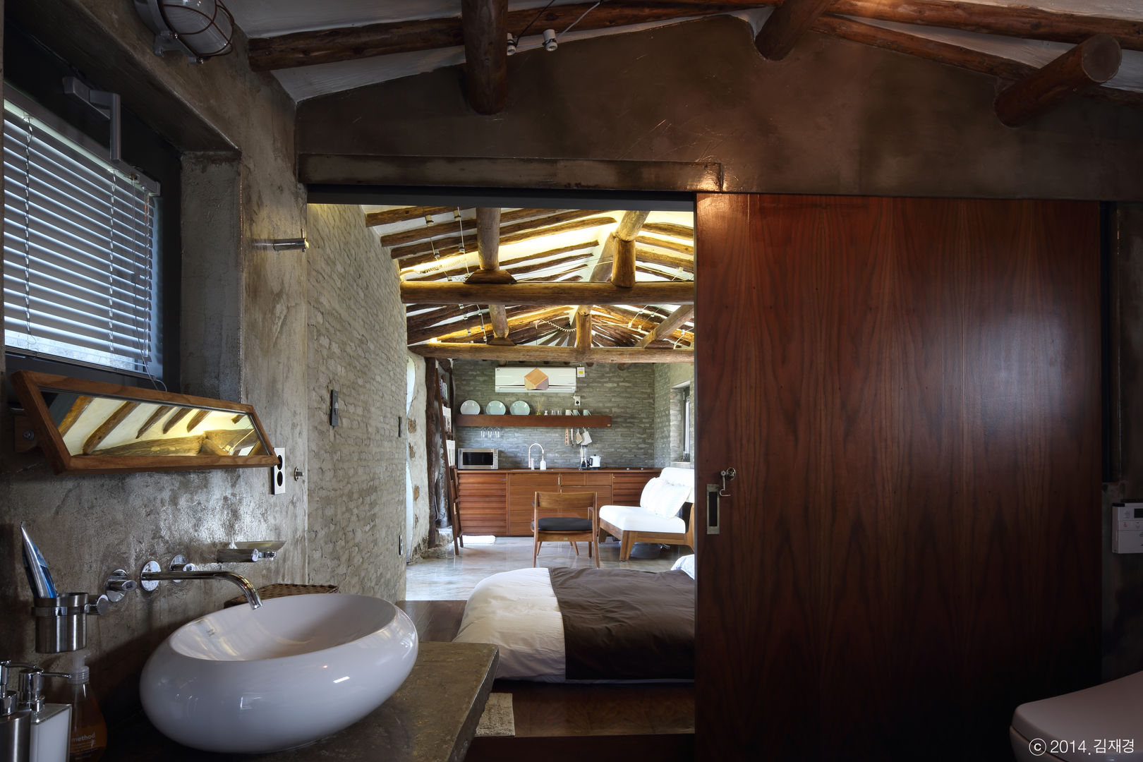 ​눈먼고래 , Z_Lab Z_Lab Rustic style bathroom