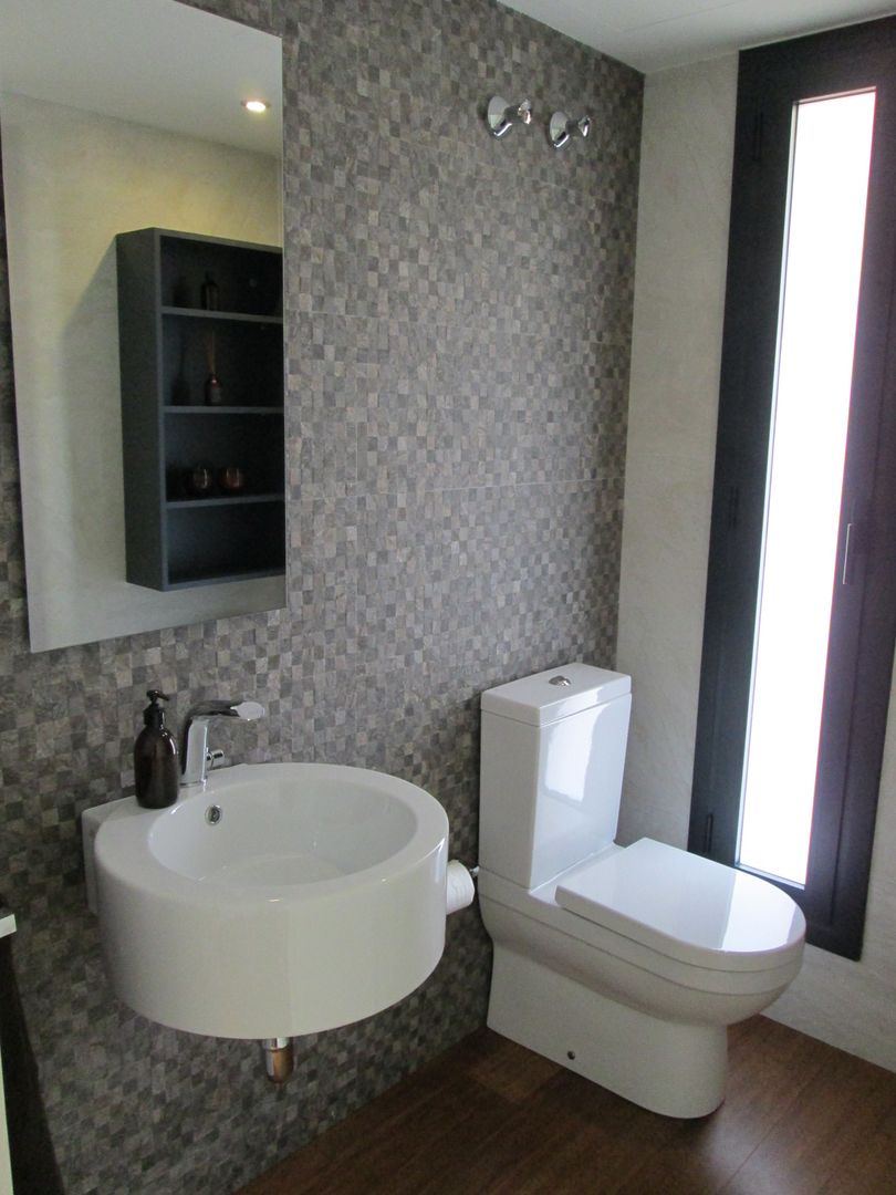 Baño Marc Pérez Interiorismo Baños de estilo moderno Lavabos