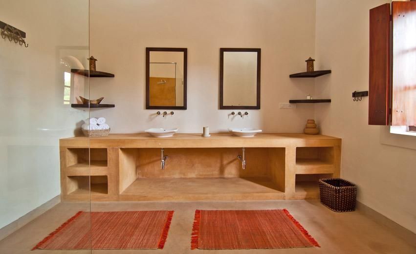 Yassmine, Rita Mody Joshi & Associates Rita Mody Joshi & Associates Salle de bain moderne