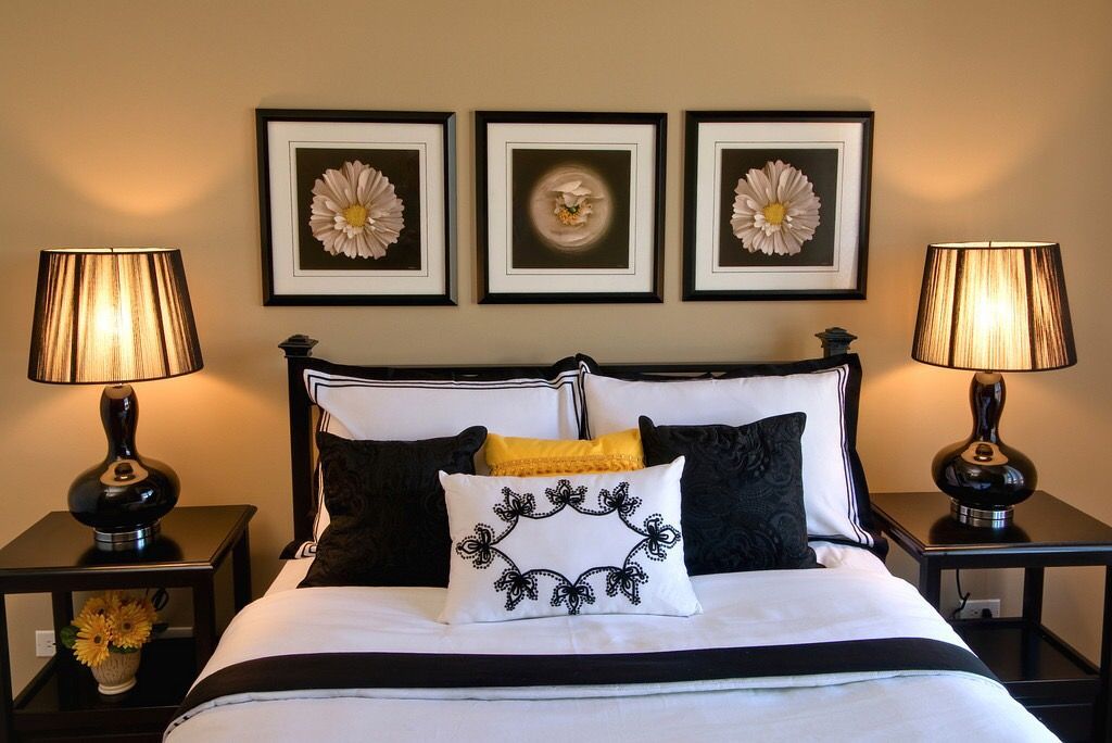 Let in the light: How to brighten a dark bedroom | homify