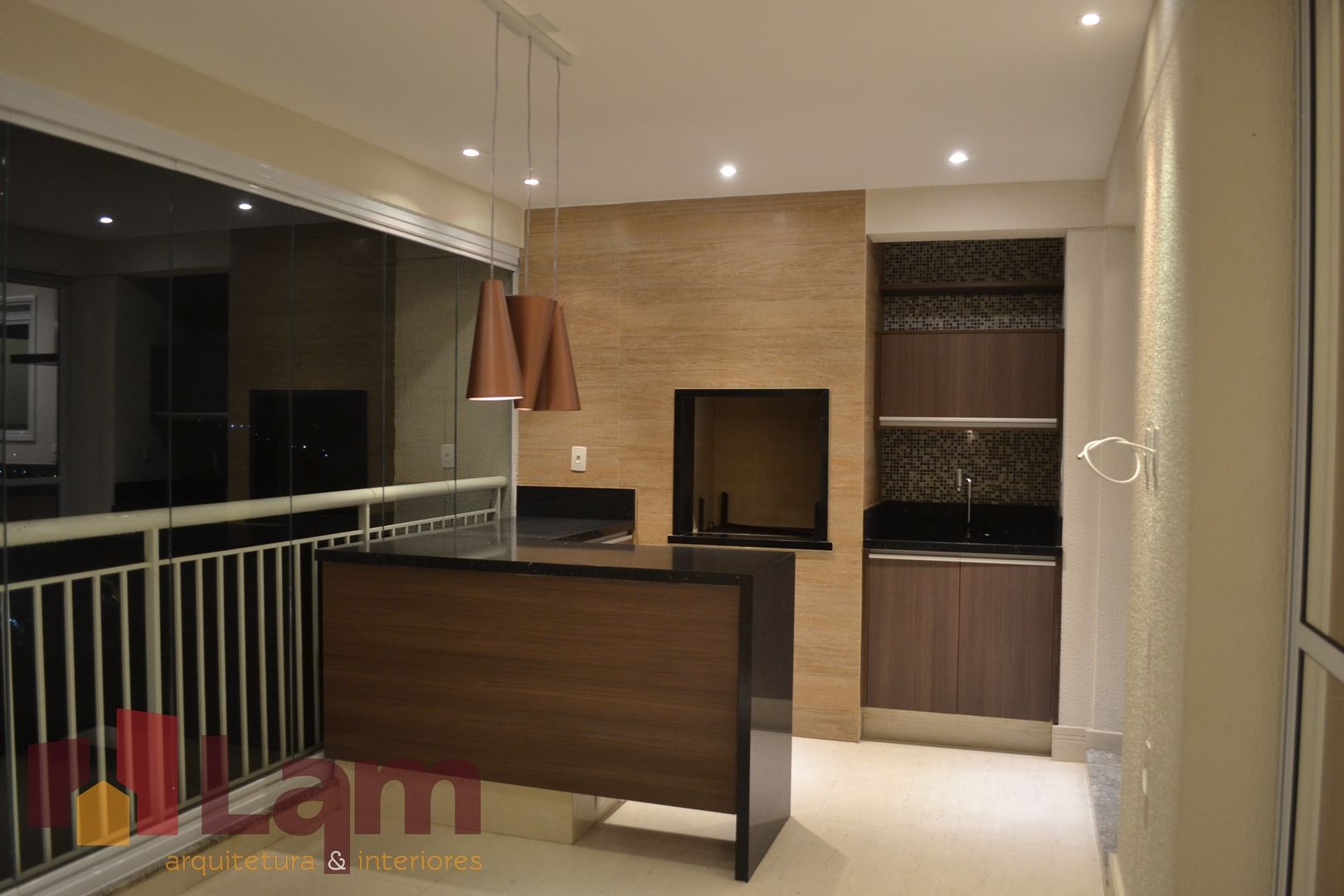 Apartamento - Residencial Mairarê I, LAM Arquitetura | Interiores LAM Arquitetura | Interiores 露臺