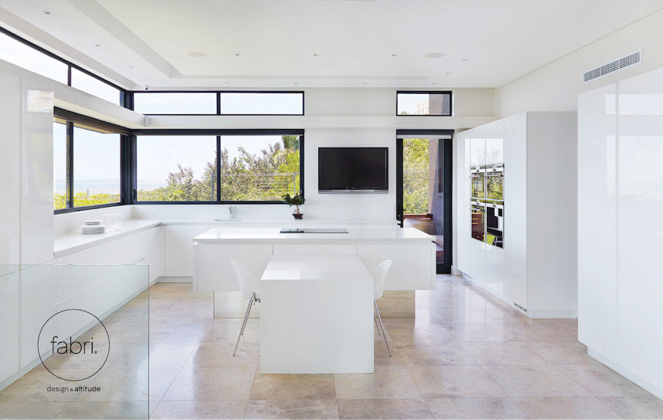 The essence of design, FABRI FABRI Minimalist kitchen