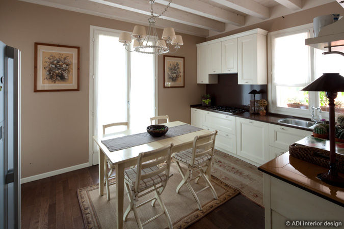 Restyling con soppalco, ADI ARREDAMENTI ADI ARREDAMENTI Kitchen Wood Wood effect