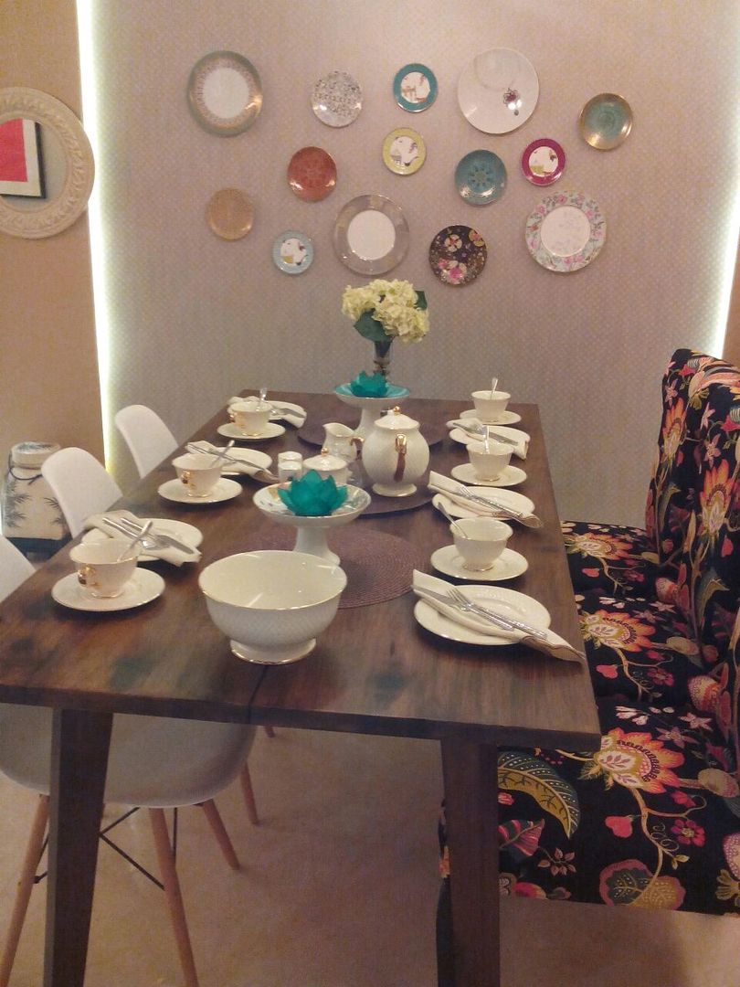 Residential Interior Project @ Mumbai, Nikneh studio Nikneh studio Eclectic style dining room