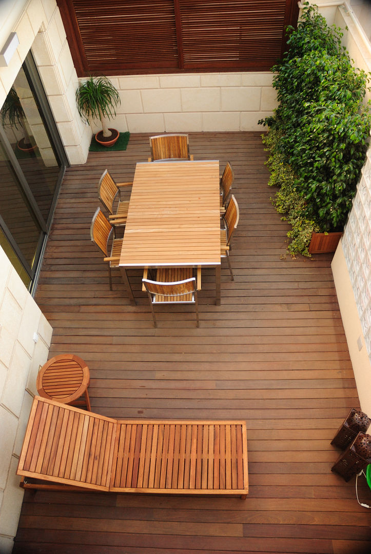 Ático - duplex en Murcia, Rosa Sánchez Arquitectura de interior Rosa Sánchez Arquitectura de interior Eclectic style balcony, veranda & terrace