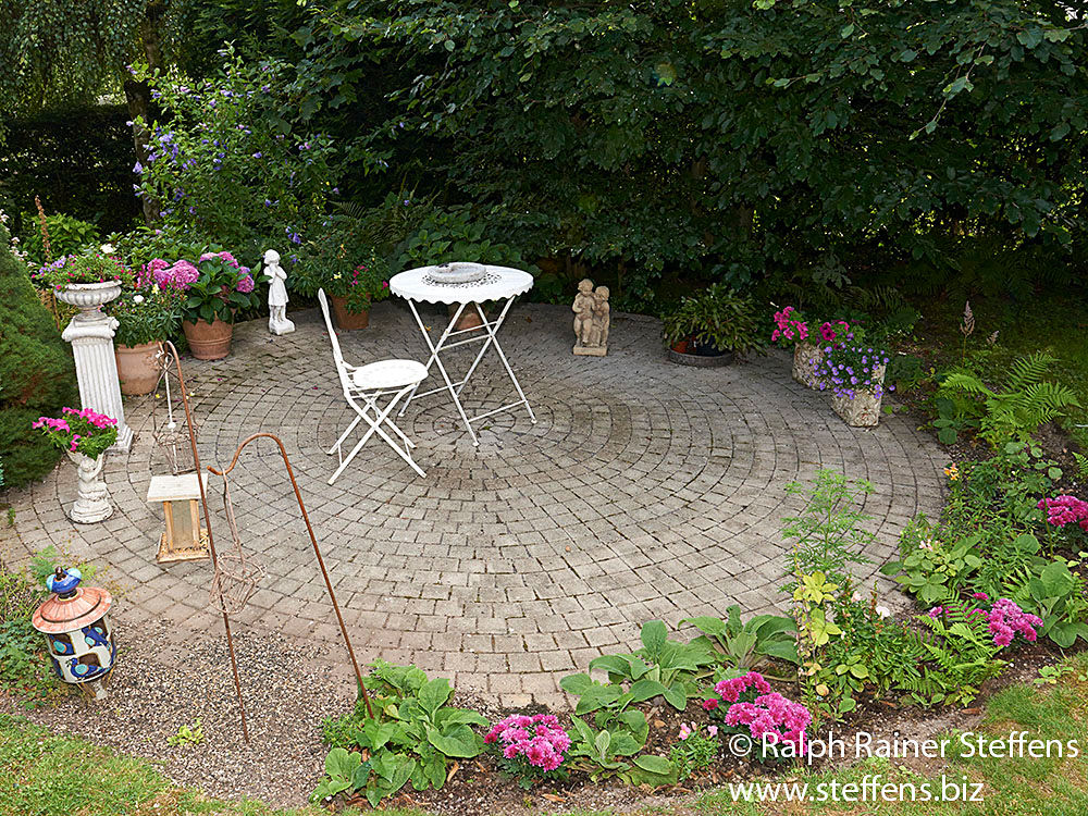 Gärten und Terrassen, Ralph Rainer Steffens Photographie Ralph Rainer Steffens Photographie Balcone, Veranda & Terrazza in stile moderno