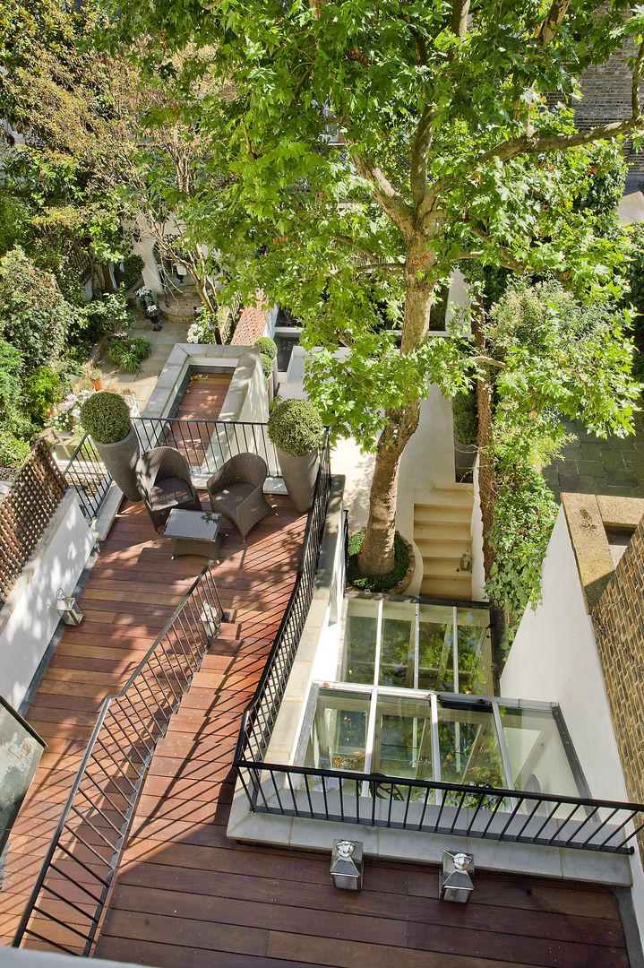 Outdoor balcony and terrace at Chester Street House Nash Baker Architects Ltd Varandas, marquises e terraços clássicas