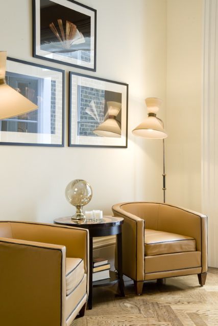 The Living room at the Chester Street House Nash Baker Architects Ltd Klassieke woonkamers