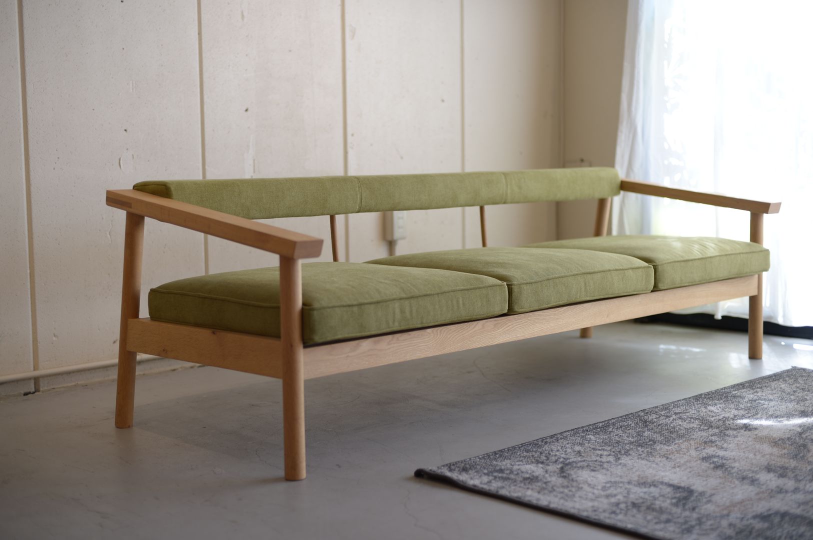 BASSO SOFA, NATURE FURNISH NATURE FURNISH 客廳 木頭 Wood effect 沙發與扶手椅