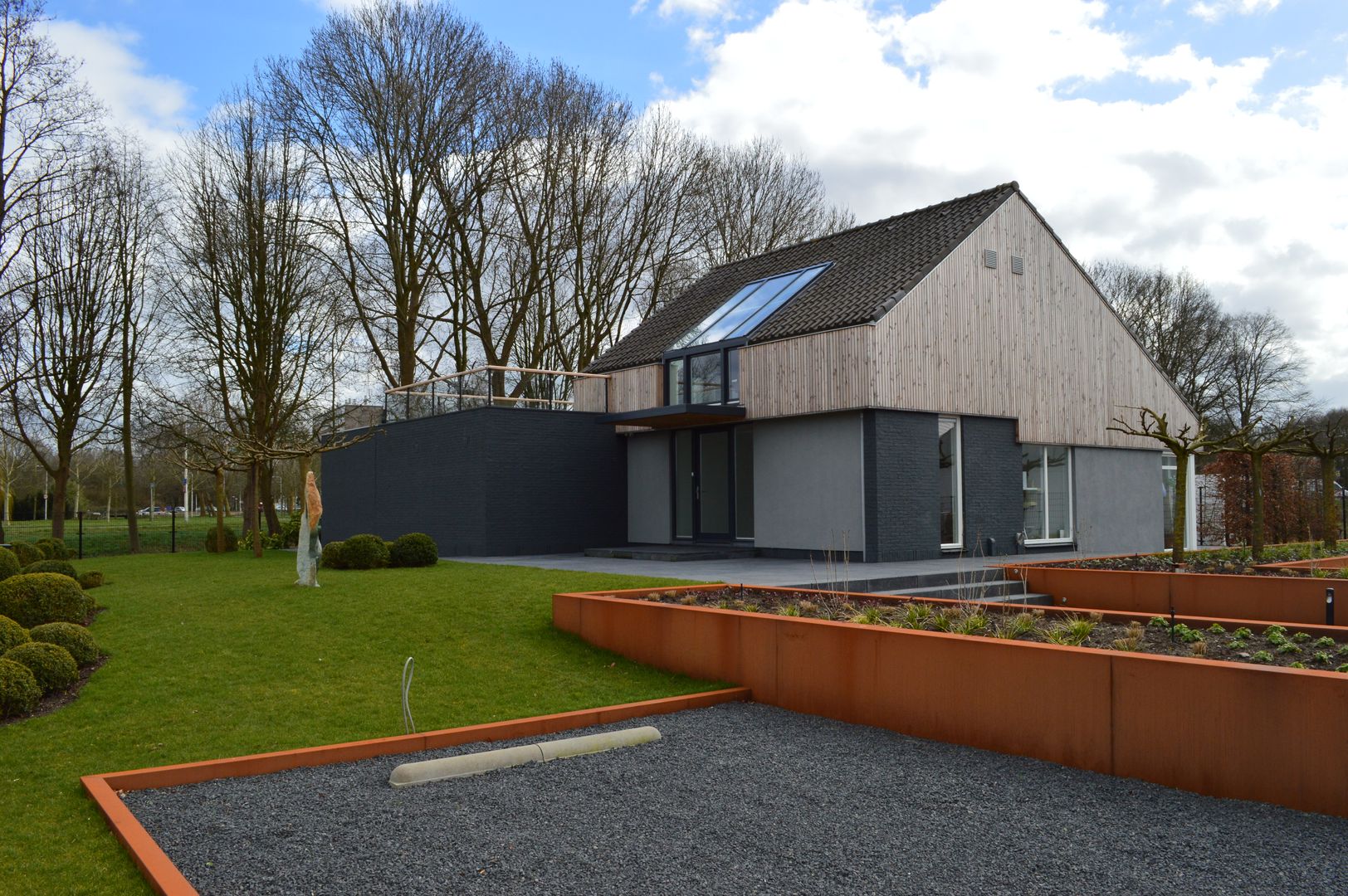 Woning + kantoor Utrecht, STROOM architecten STROOM architecten Moderne huizen Wolk,Plant,Lucht,Gebouw,Eigendom,Boom,huis,Weg oppervlak,Asfalt,land veel