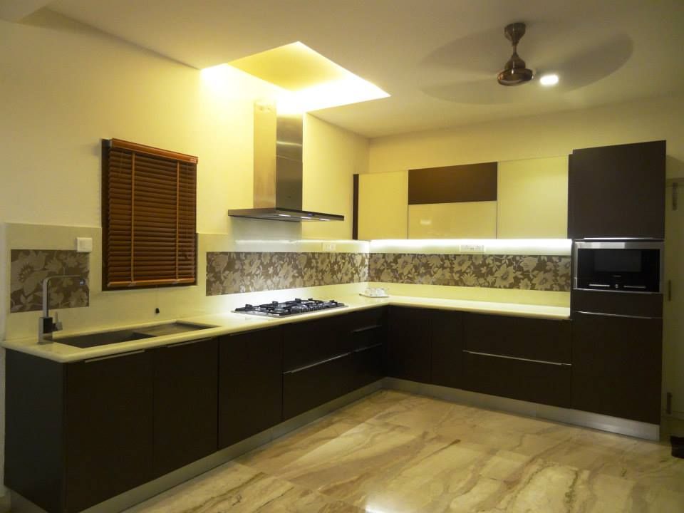 Maddineni Residence, Freelance Designer Freelance Designer Cocinas modernas