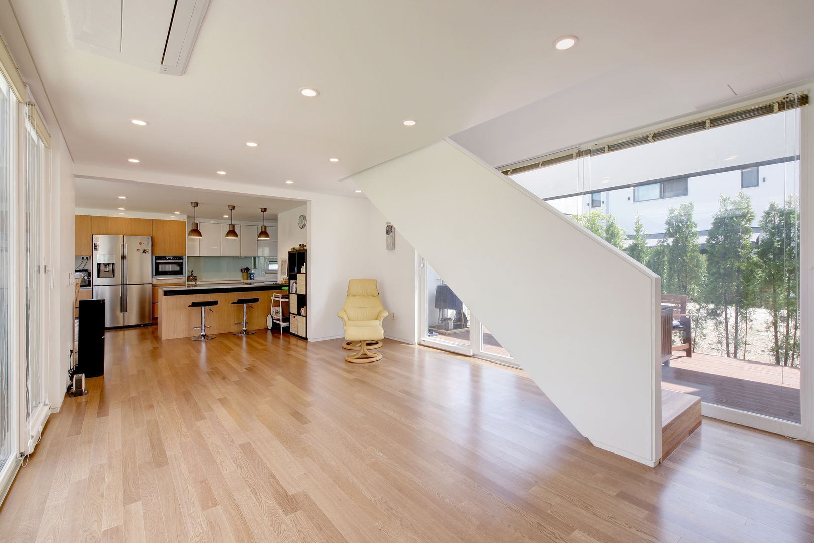 One Roof House, mlnp architects mlnp architects Living room