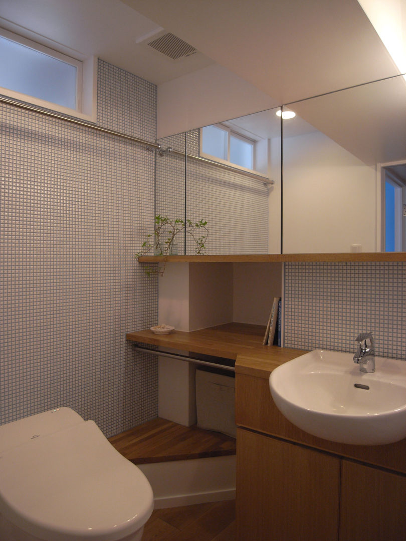 勝どきマンションリフォーム, ヤマトヒロミ設計室 ヤマトヒロミ設計室 Baños de estilo escandinavo