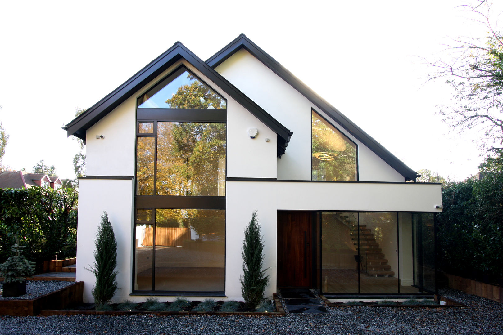 homify Modern windows & doors