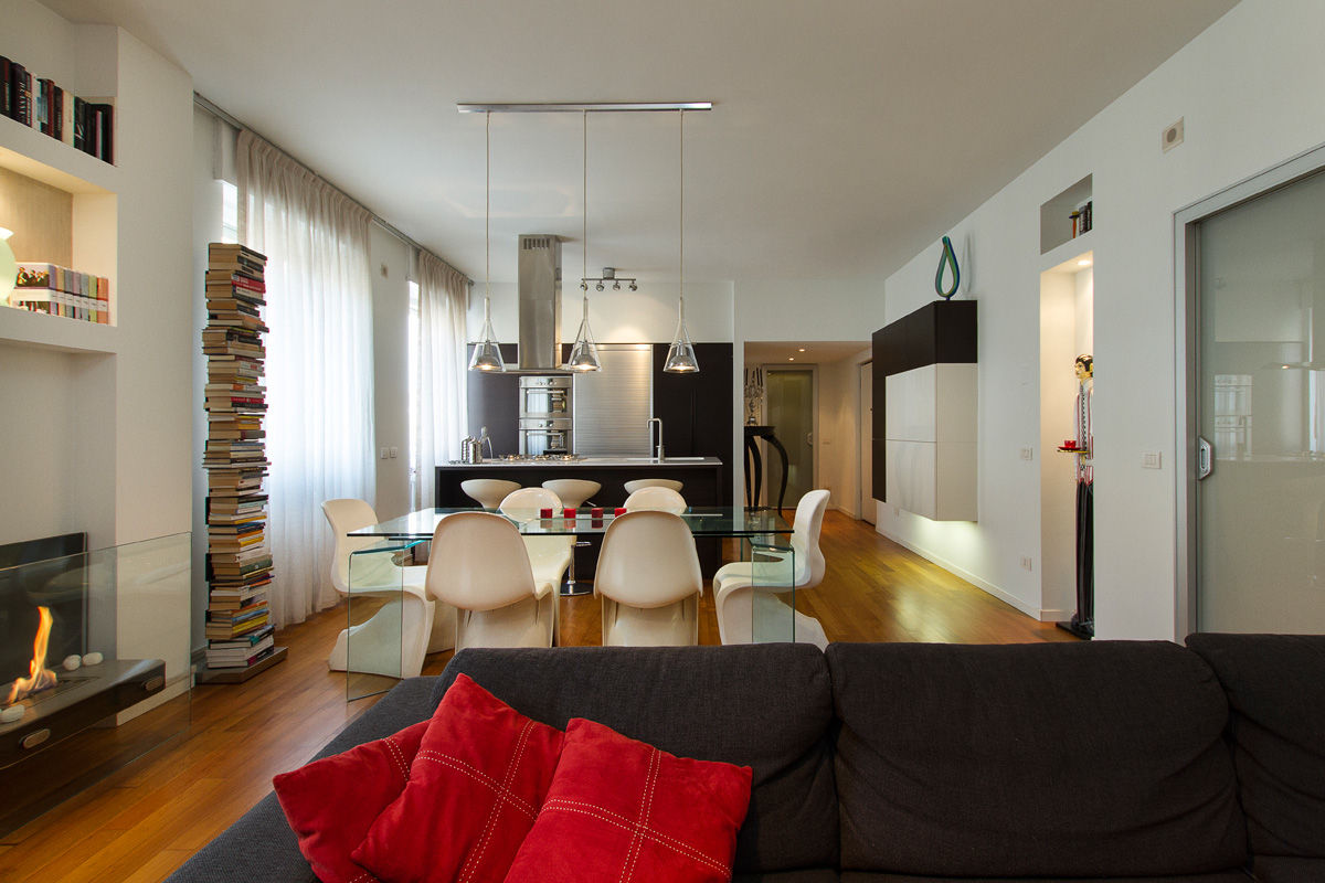 Appartamento open space , Fabio Carria Fabio Carria Livings modernos: Ideas, imágenes y decoración