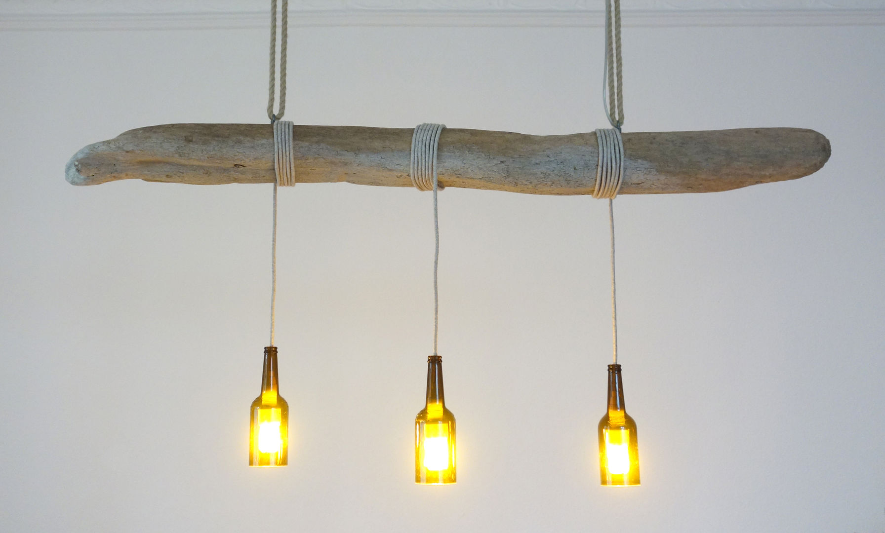 Hängelampe aus Treibholzstück, Meister Lampe Meister Lampe Living room Wood Wood effect Lighting