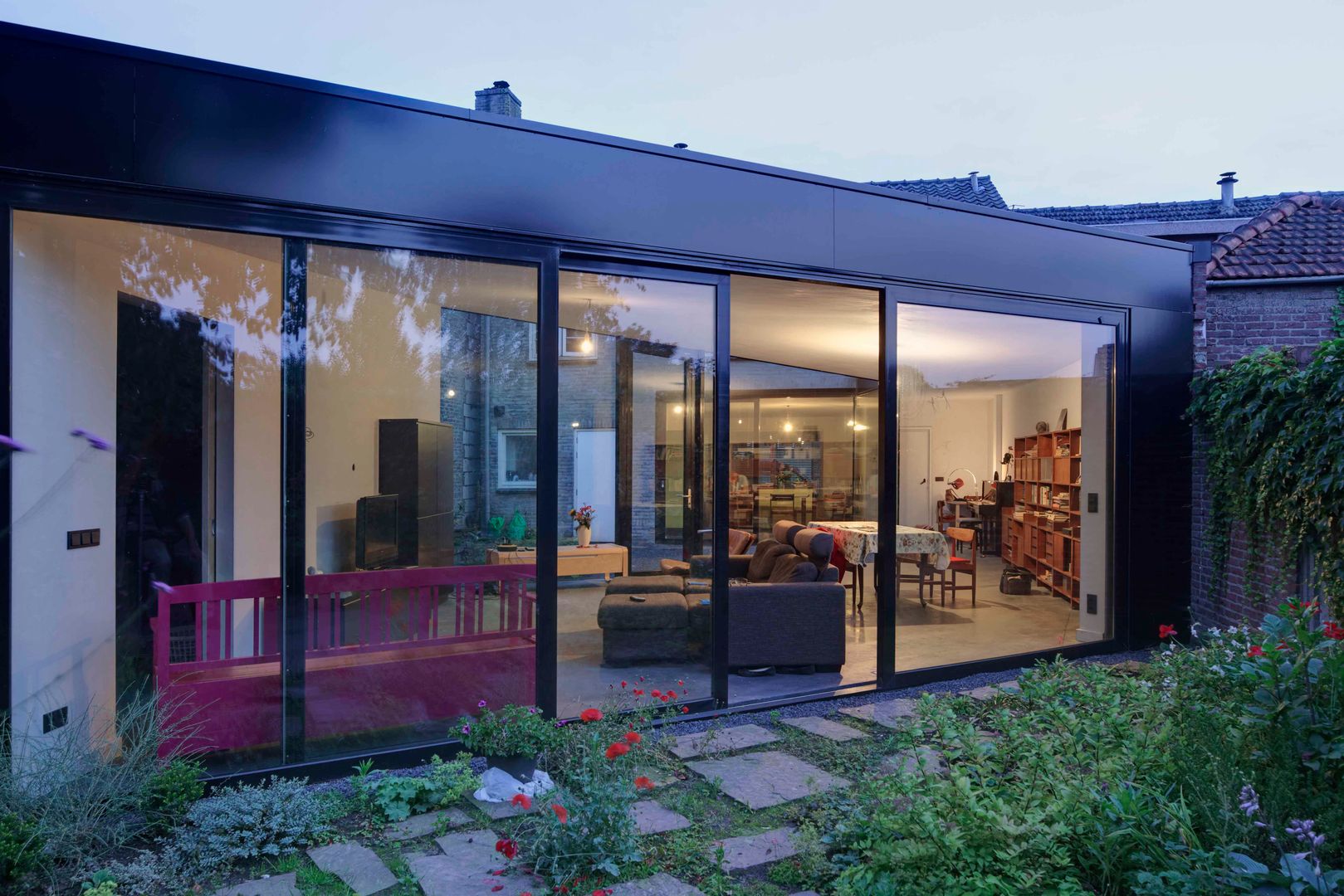 uitbreiding woonhuis, JMW architecten JMW architecten 모던스타일 주택 유리