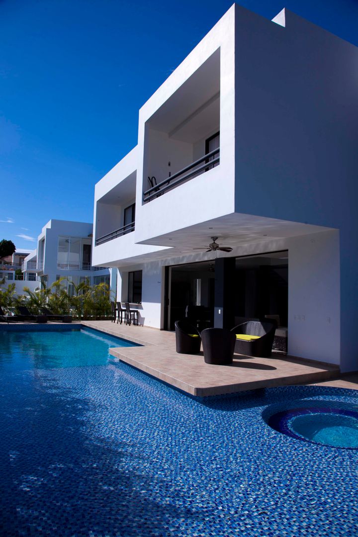 homify Modern houses Bricks White