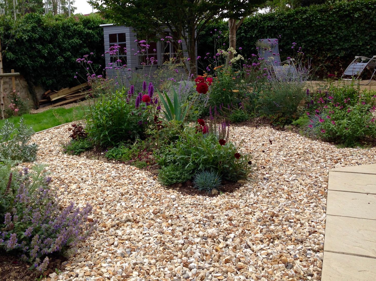 See through planting Cornus Garden Design Jardines modernos: Ideas, imágenes y decoración