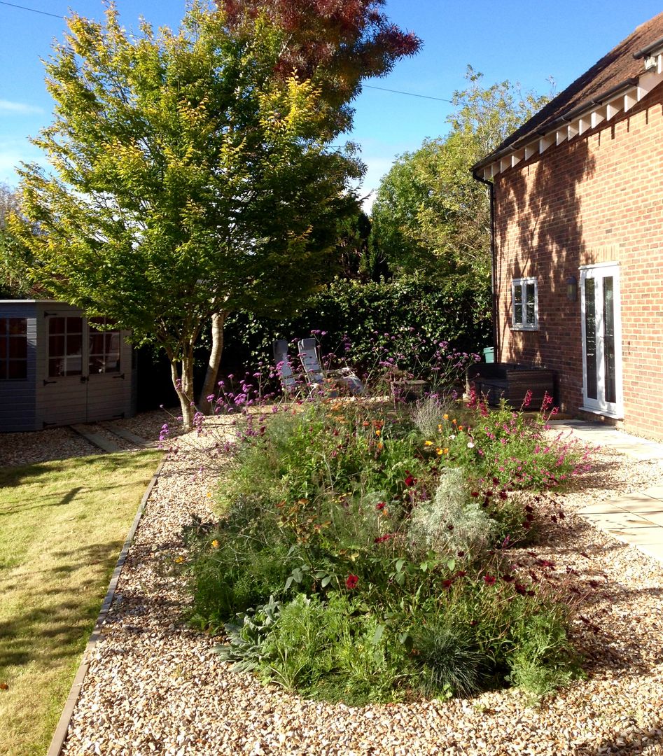 Evening Garden Cornus Garden Design Jardin moderne