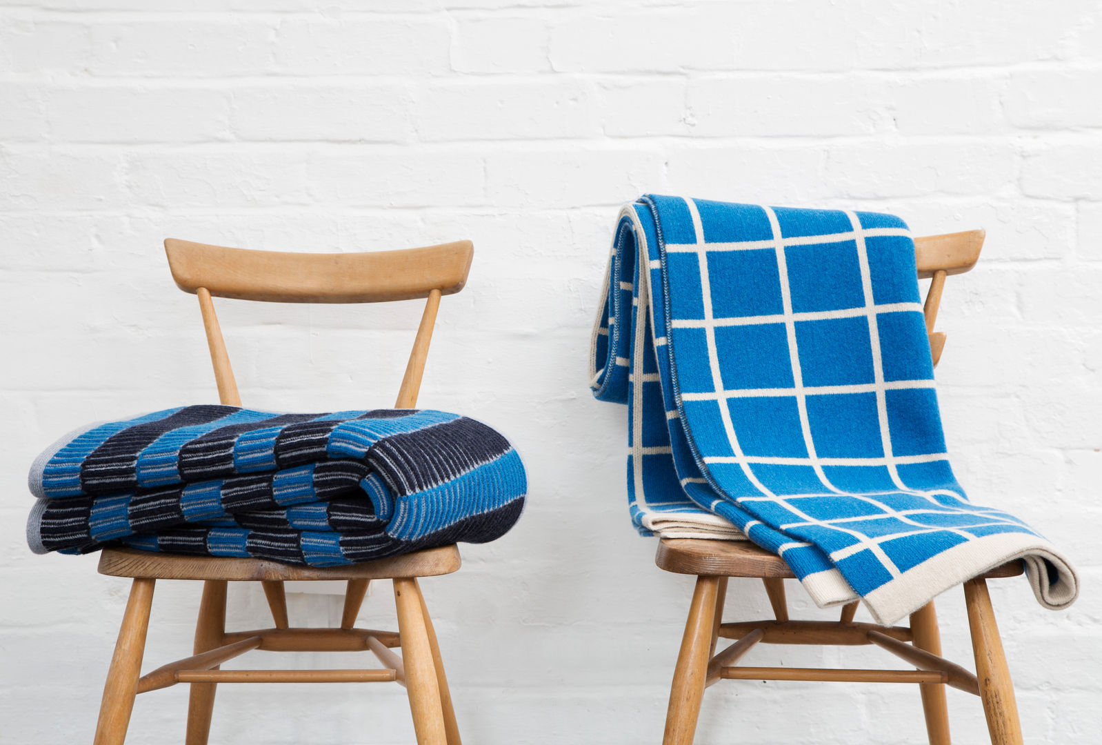 Rack & Grid Blankets Seven Gauge Studios モダンデザインの リビング 羊毛 オレンジ アクセサリー＆デコレーション
