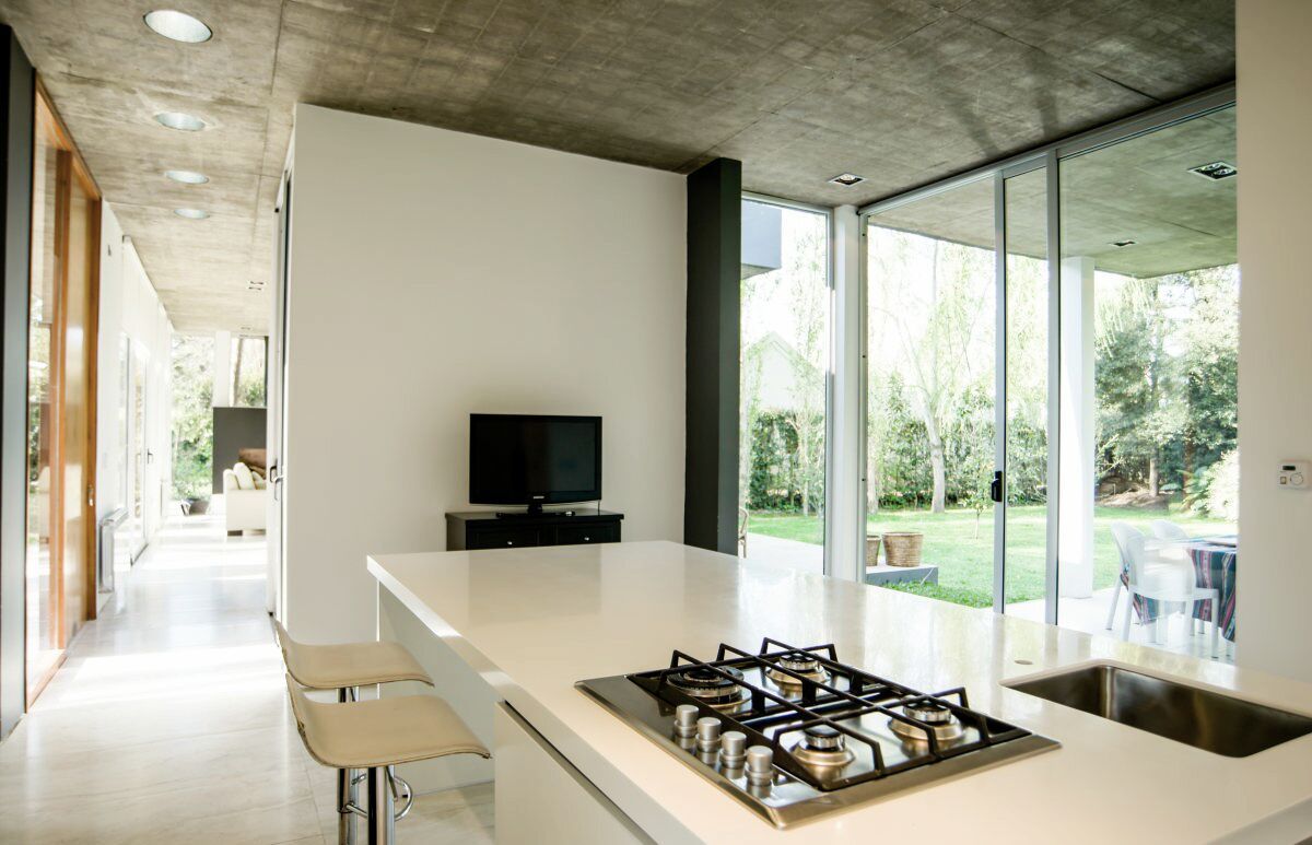 Casa AP, Felipe Gonzalez Arzac Felipe Gonzalez Arzac Modern kitchen