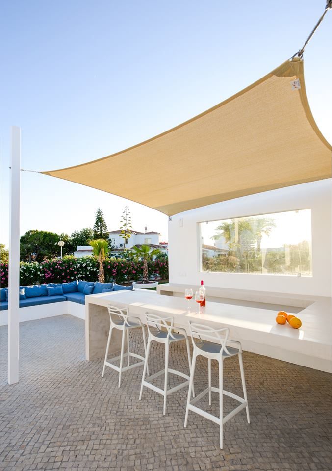 homify Balcones y terrazas de estilo mediterráneo