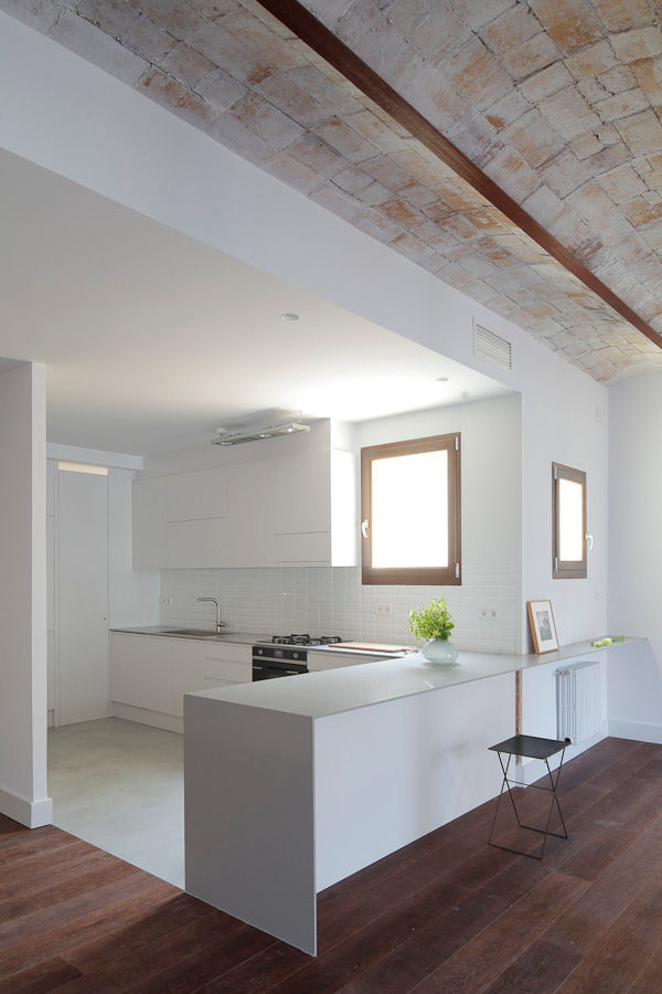 HOUSE FOR A FINANCIER, Alex Gasca, architects. Alex Gasca, architects. Kitchen