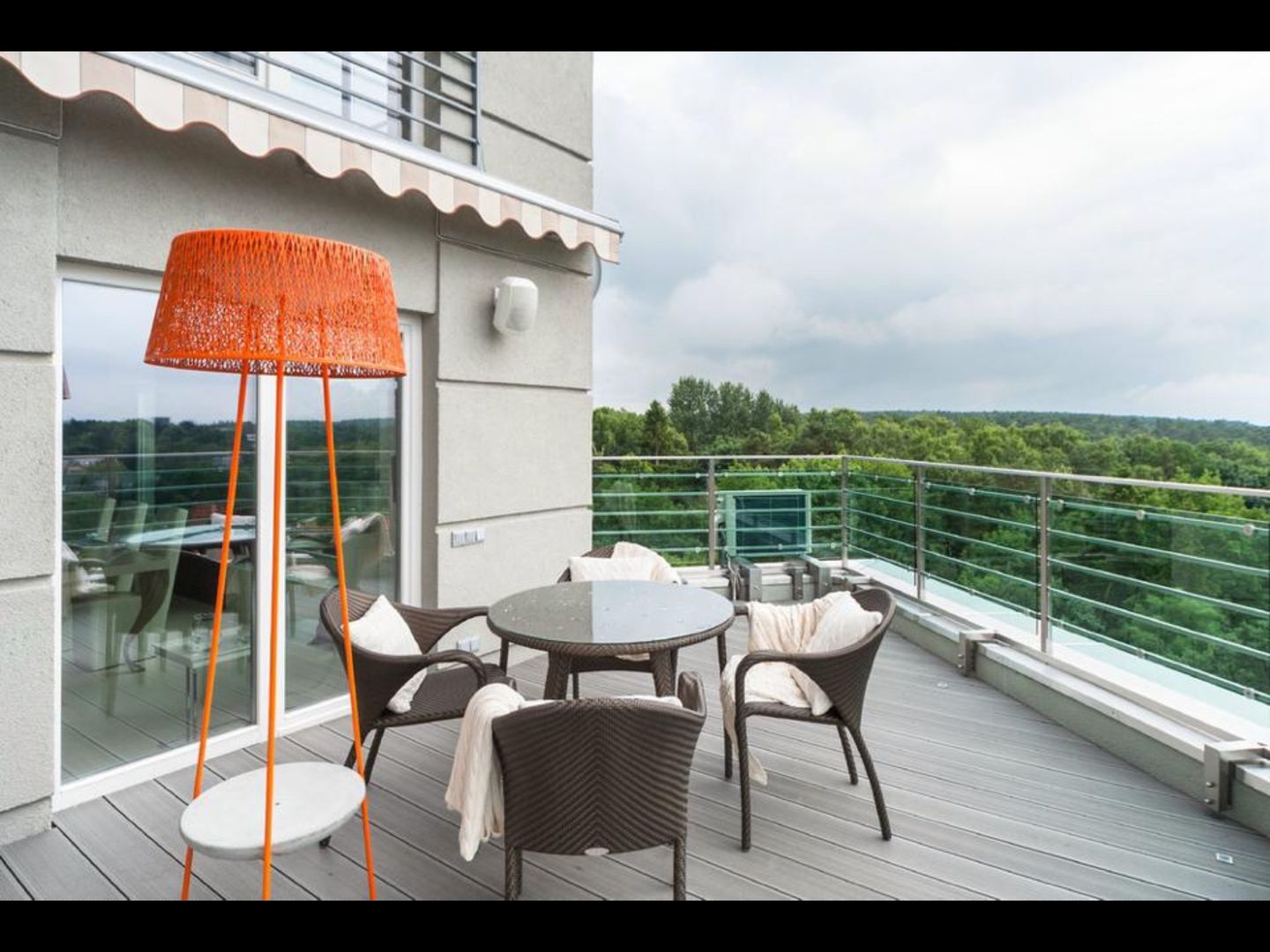 Квартира в г. Светлогорск., Строймассив Строймассив Minimalist balcony, veranda & terrace