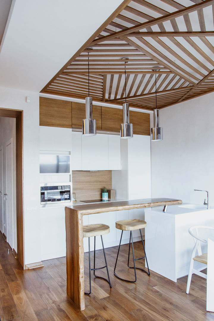 Эллинг на берегу Финского залива, Yucubedesign Yucubedesign Eclectic style kitchen Wood Wood effect