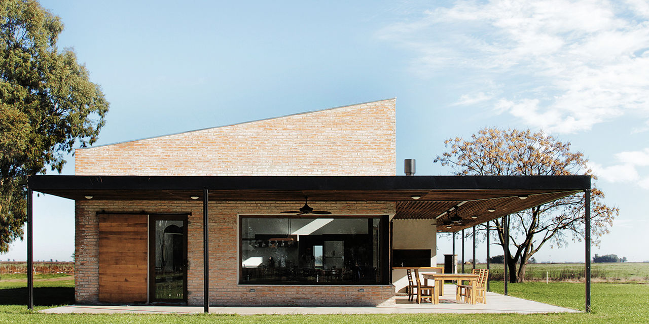 Casa CL, BAM! arquitectura BAM! arquitectura カントリーな 家