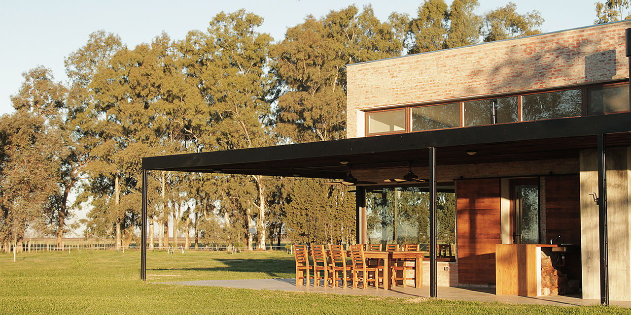 Casa CL, BAM! arquitectura BAM! arquitectura Casas de estilo rural