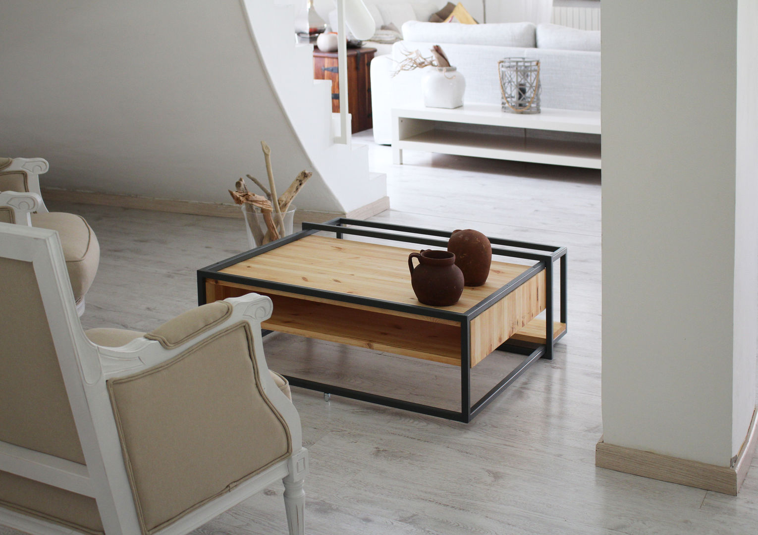Realizzazioni, Diff Diff Modern living room Solid Wood Multicolored Side tables & trays