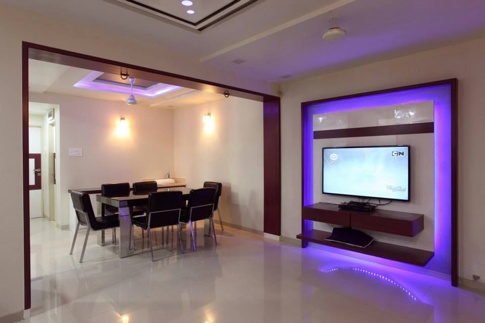 YOGESH KATARIA-VALSAD, PSQUAREDESIGNS PSQUAREDESIGNS Modern dining room