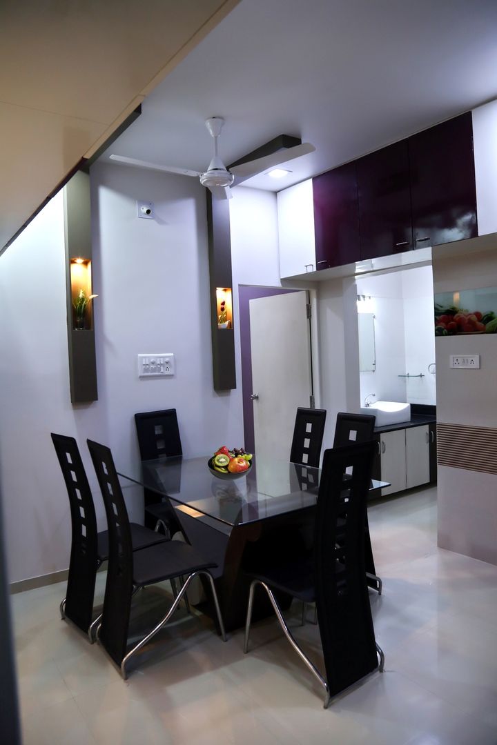 Dr. Mahesh Dama - 3 BHK Pent-house Interior, ZEAL Arch Designs ZEAL Arch Designs Nowoczesna jadalnia Akcesoria i dekoracje