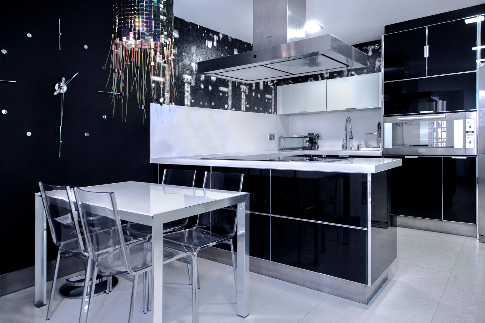 Una Casa Vanguardista con Personalidad Atrevida, Belén Sueiro Belén Sueiro Modern style kitchen